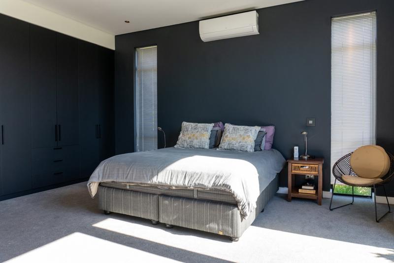 5 Bedroom Property for Sale in Val De Vie Estate Western Cape